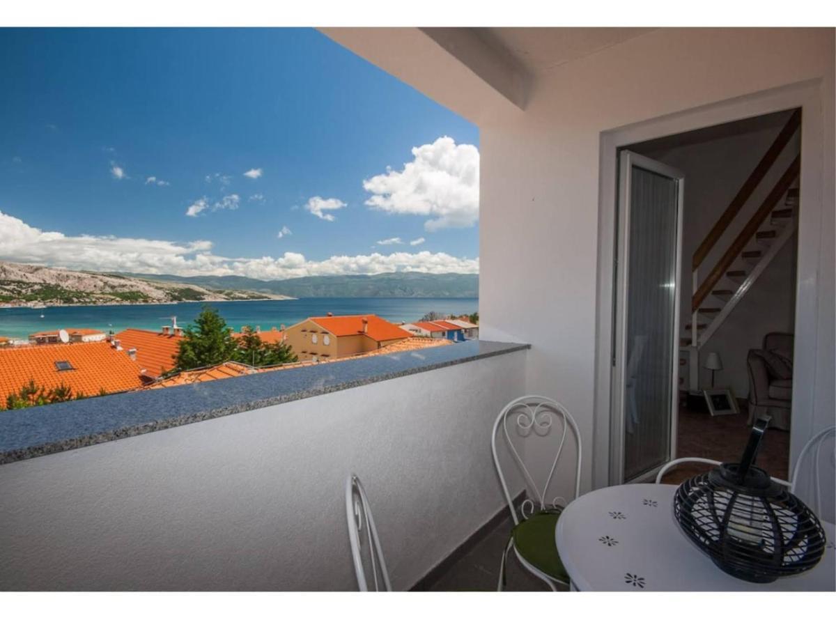Apartment Helmut With Sea View Baška Exterior foto